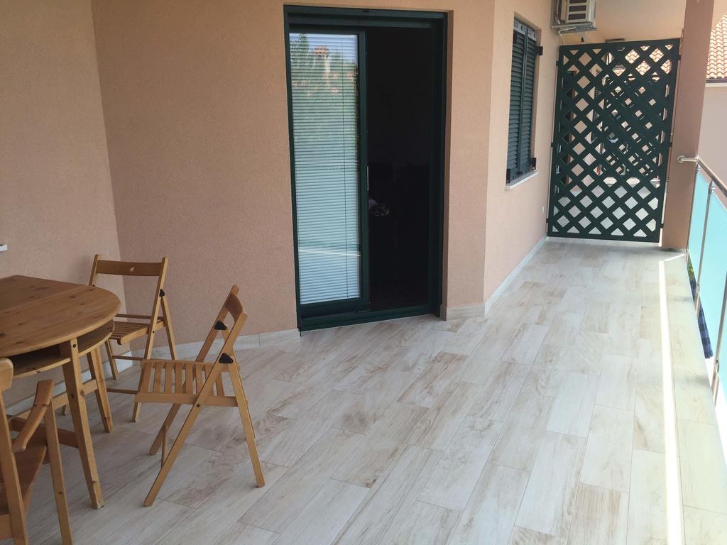 Apartments Dujic Tribalj الغرفة الصورة