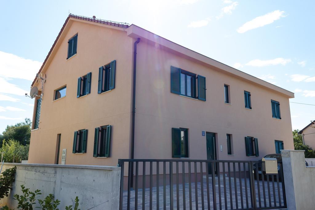 Apartments Dujic Tribalj الغرفة الصورة