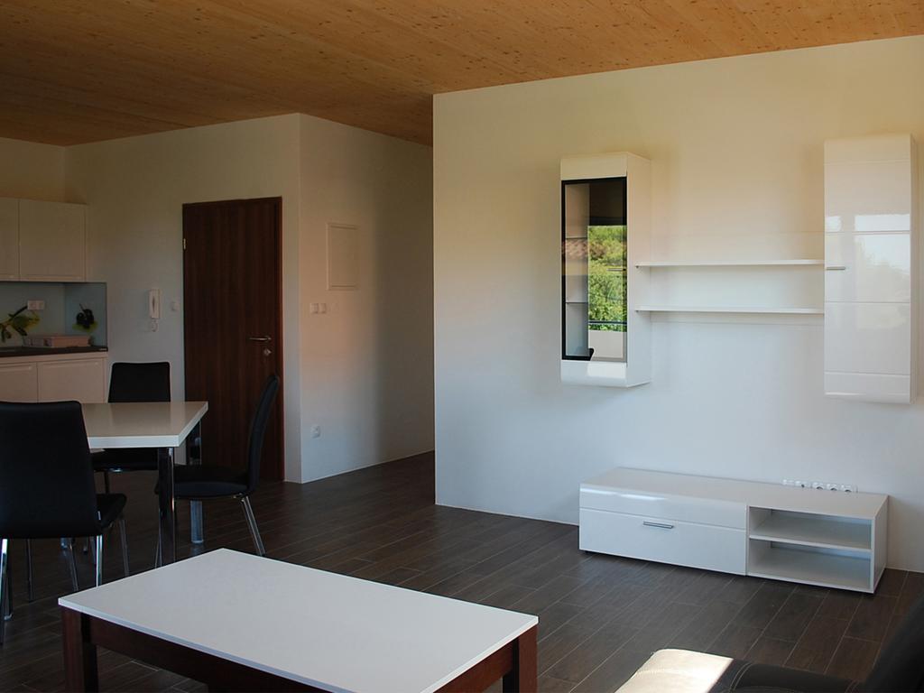 Apartments Dujic Tribalj الغرفة الصورة